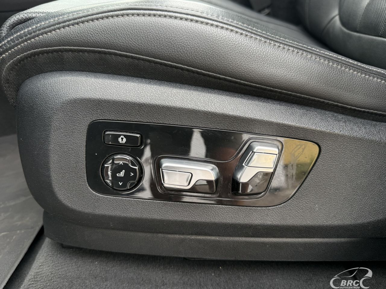 BMW X7 | 36