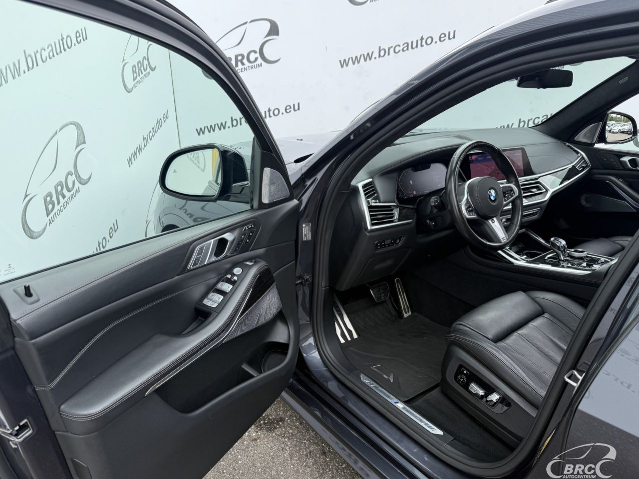 BMW X7 | 29