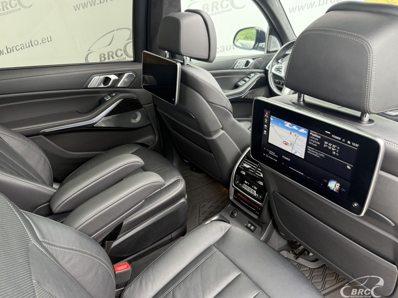 BMW X7 | 15