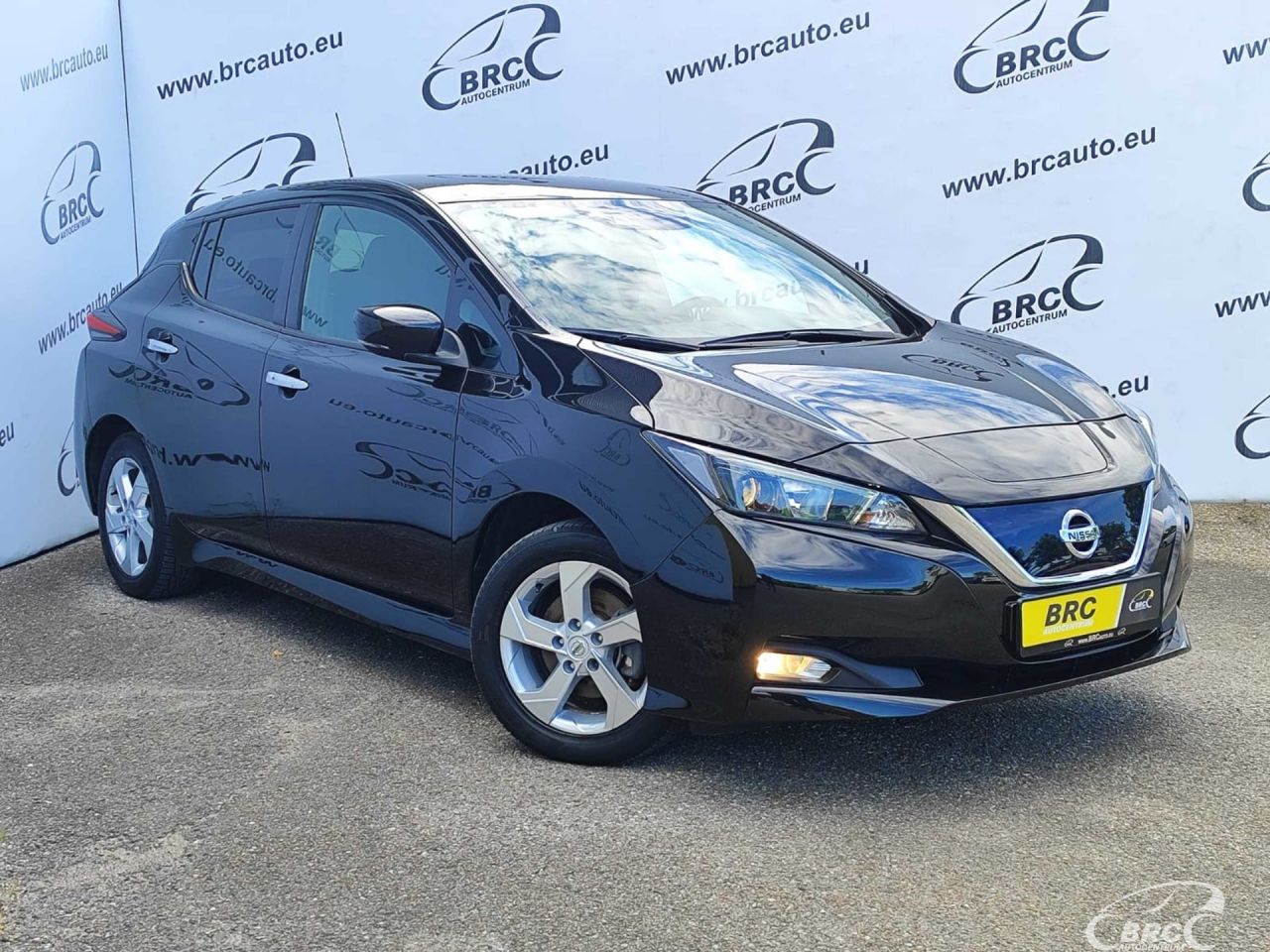 Nissan Leaf | 35