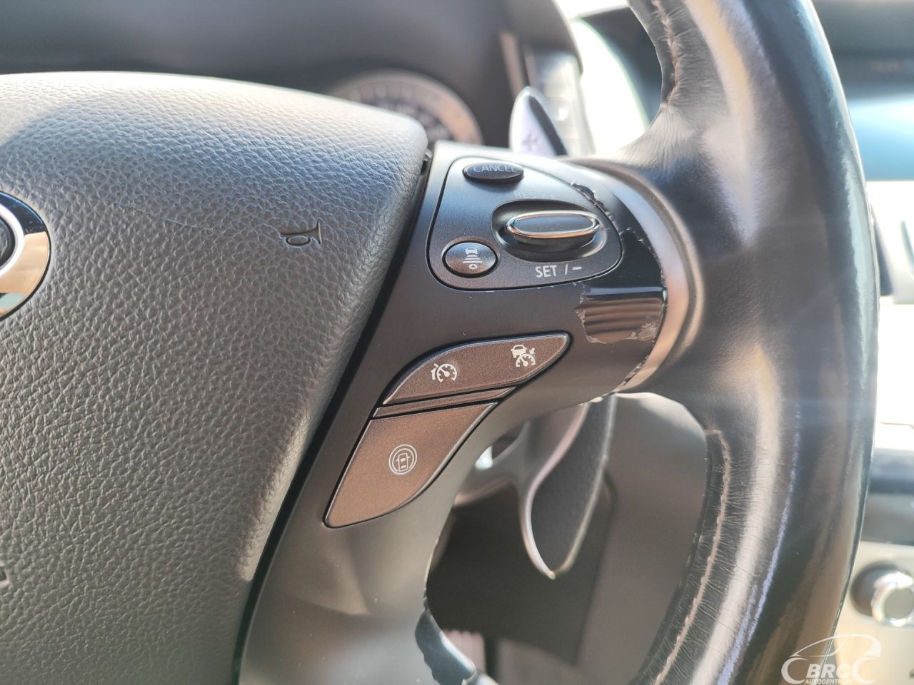 Infiniti M30 | 27