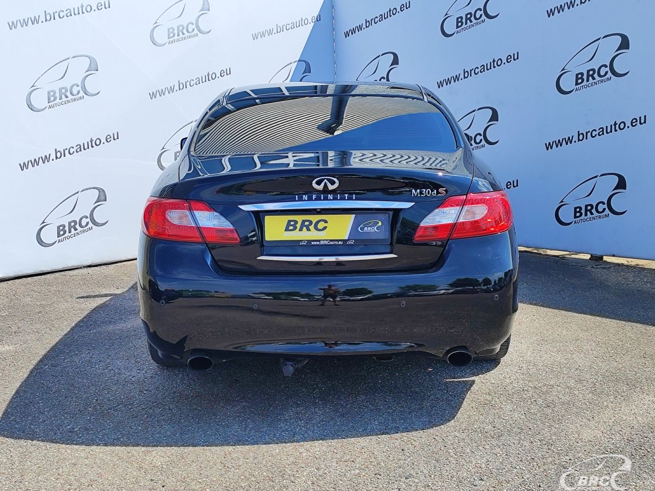 Infiniti M30 | 42