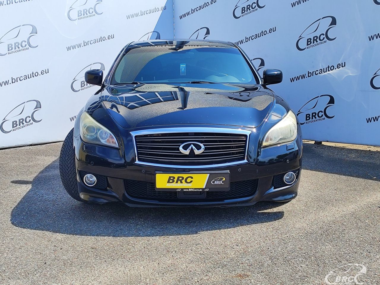 Infiniti M30 | 40