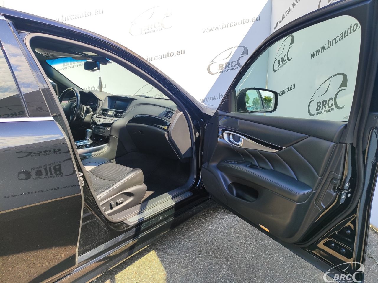 Infiniti M30 | 6