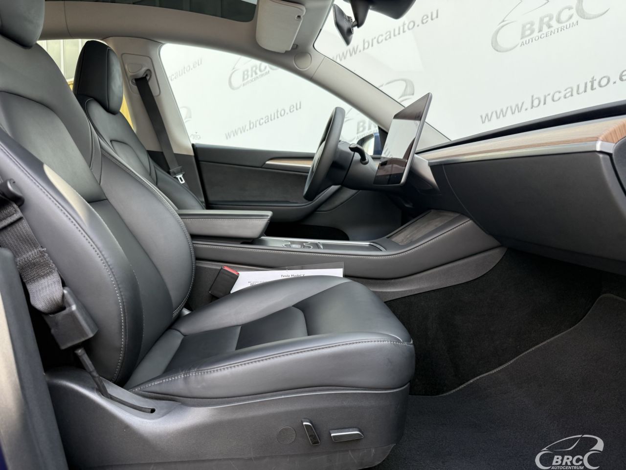 Tesla Model Y | 8