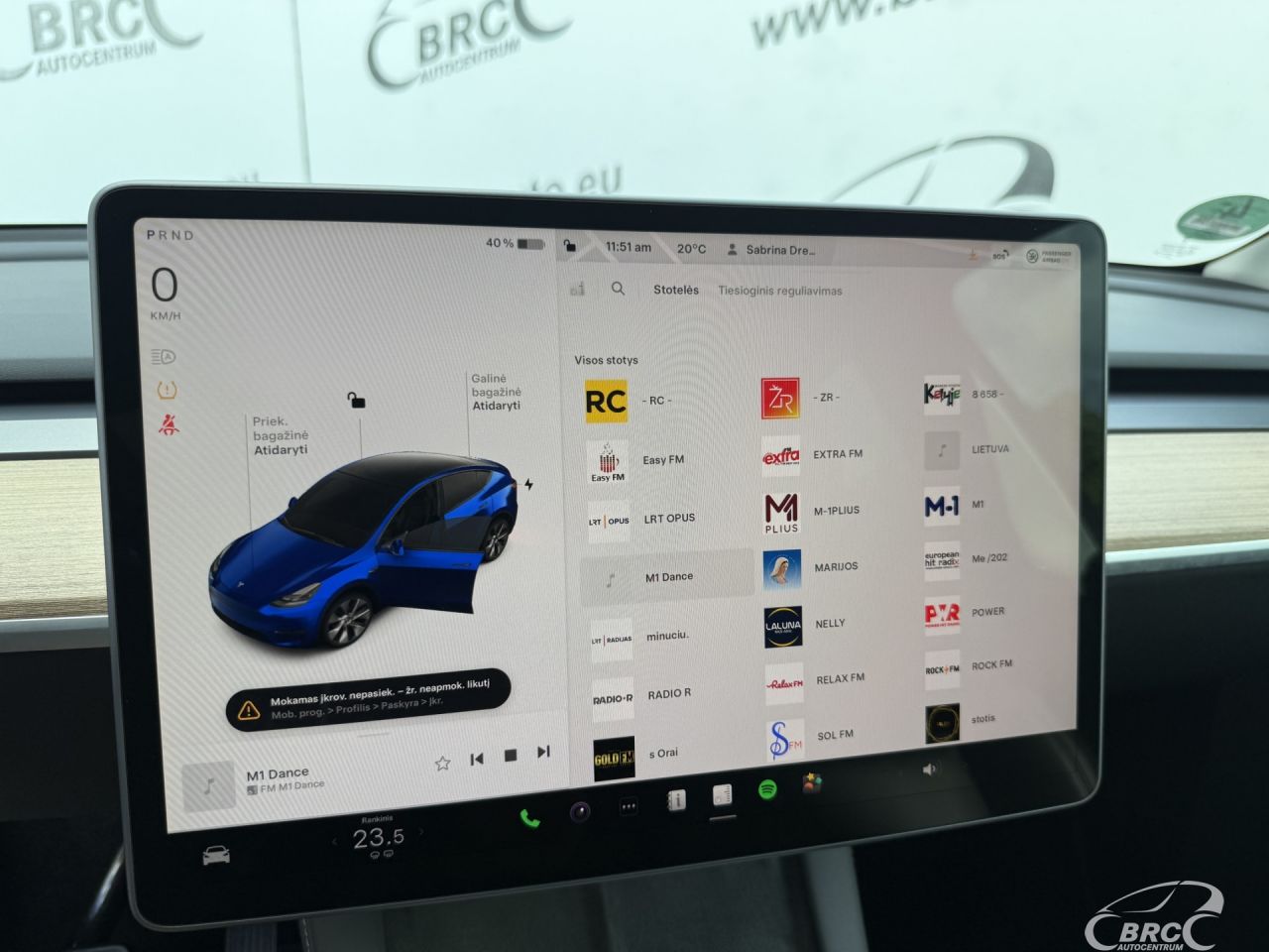 Tesla Model Y | 25