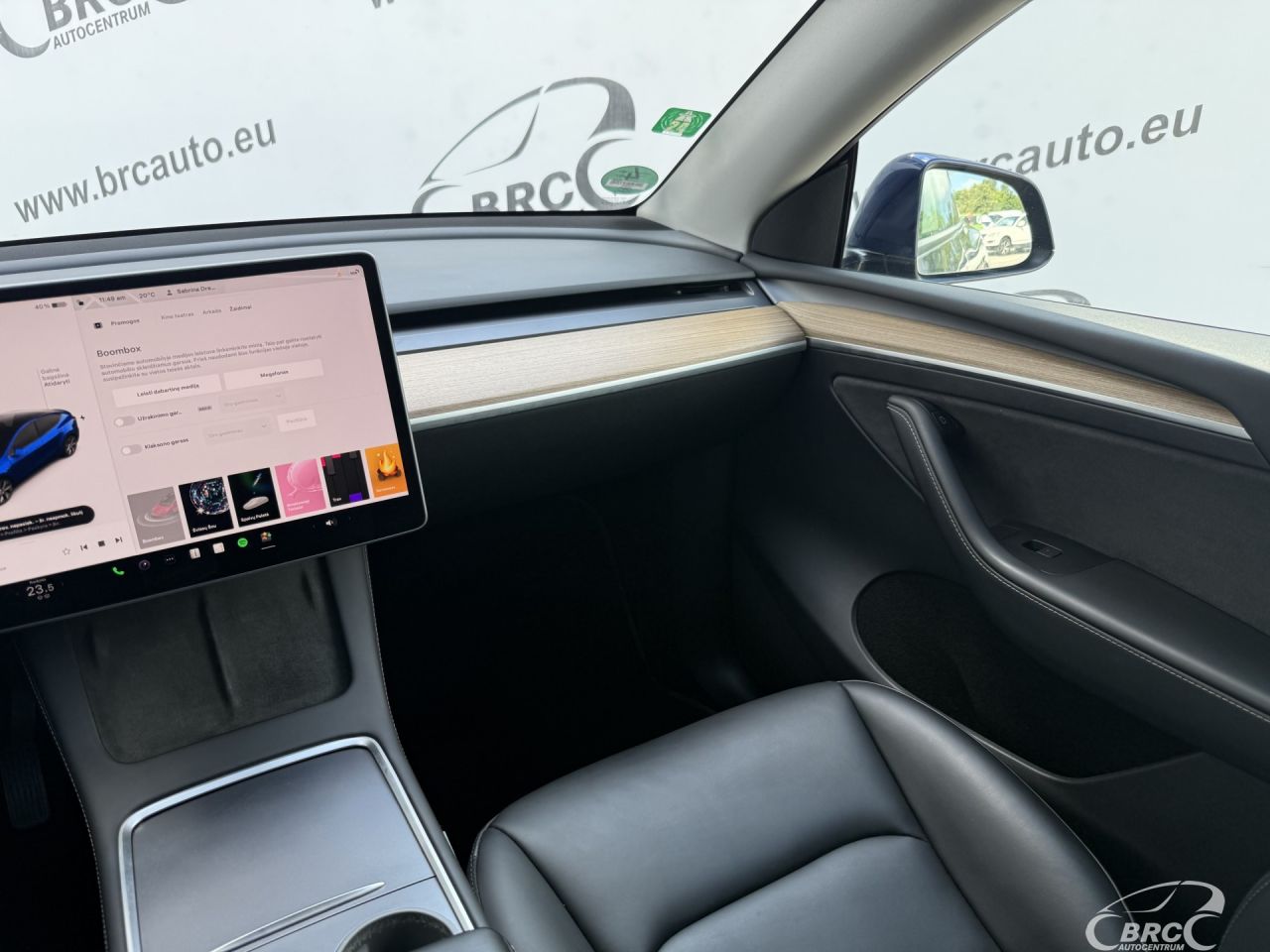 Tesla Model Y | 4