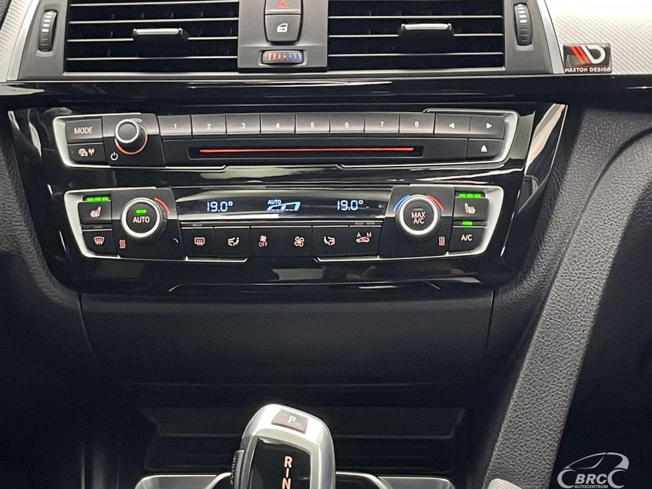 BMW 330 | 15