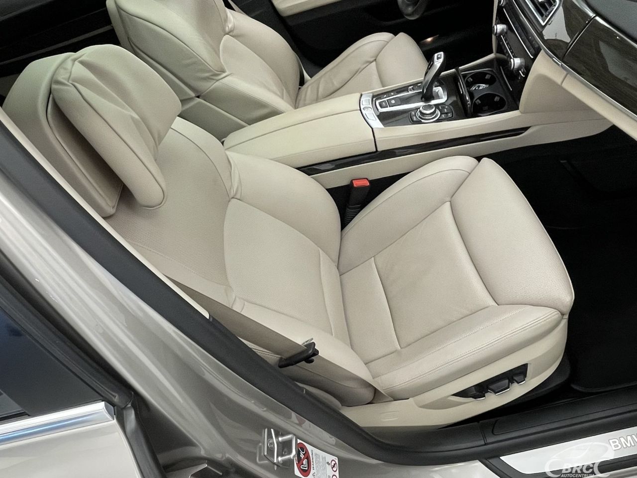 BMW 750 | 4