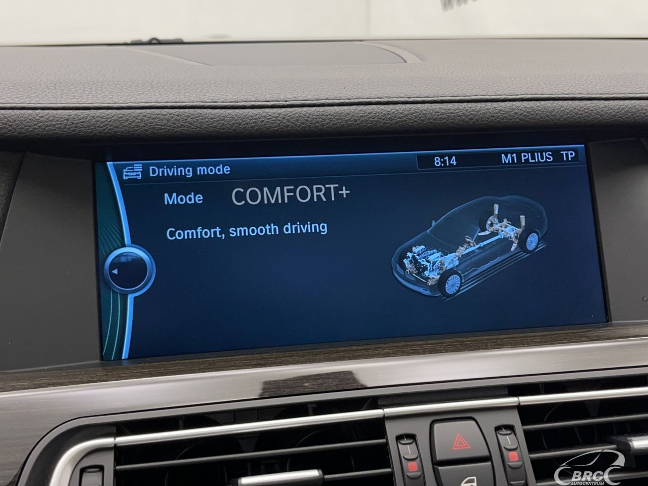 BMW 750 | 41