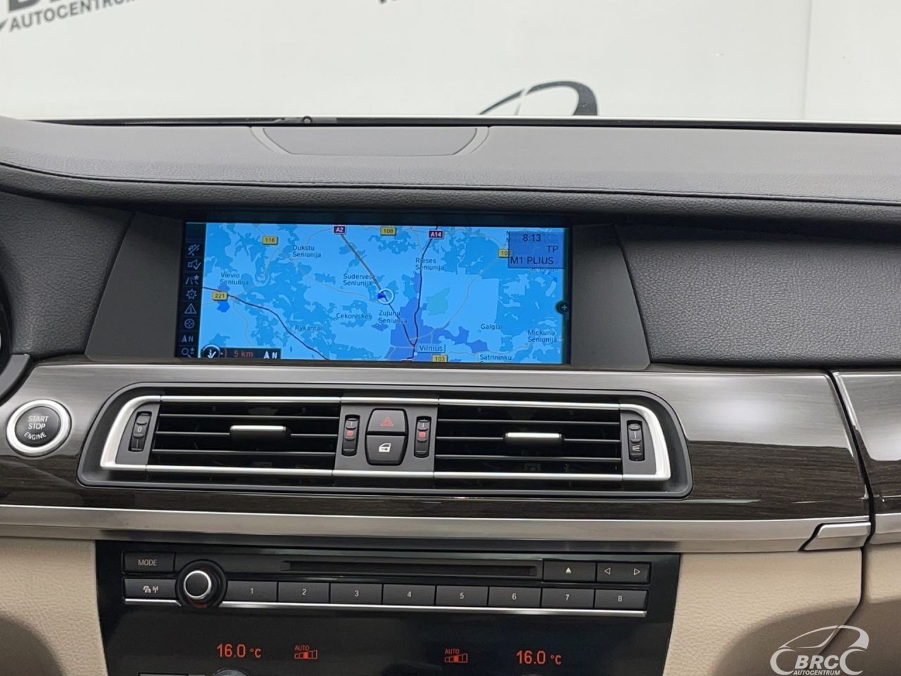 BMW 750 | 18