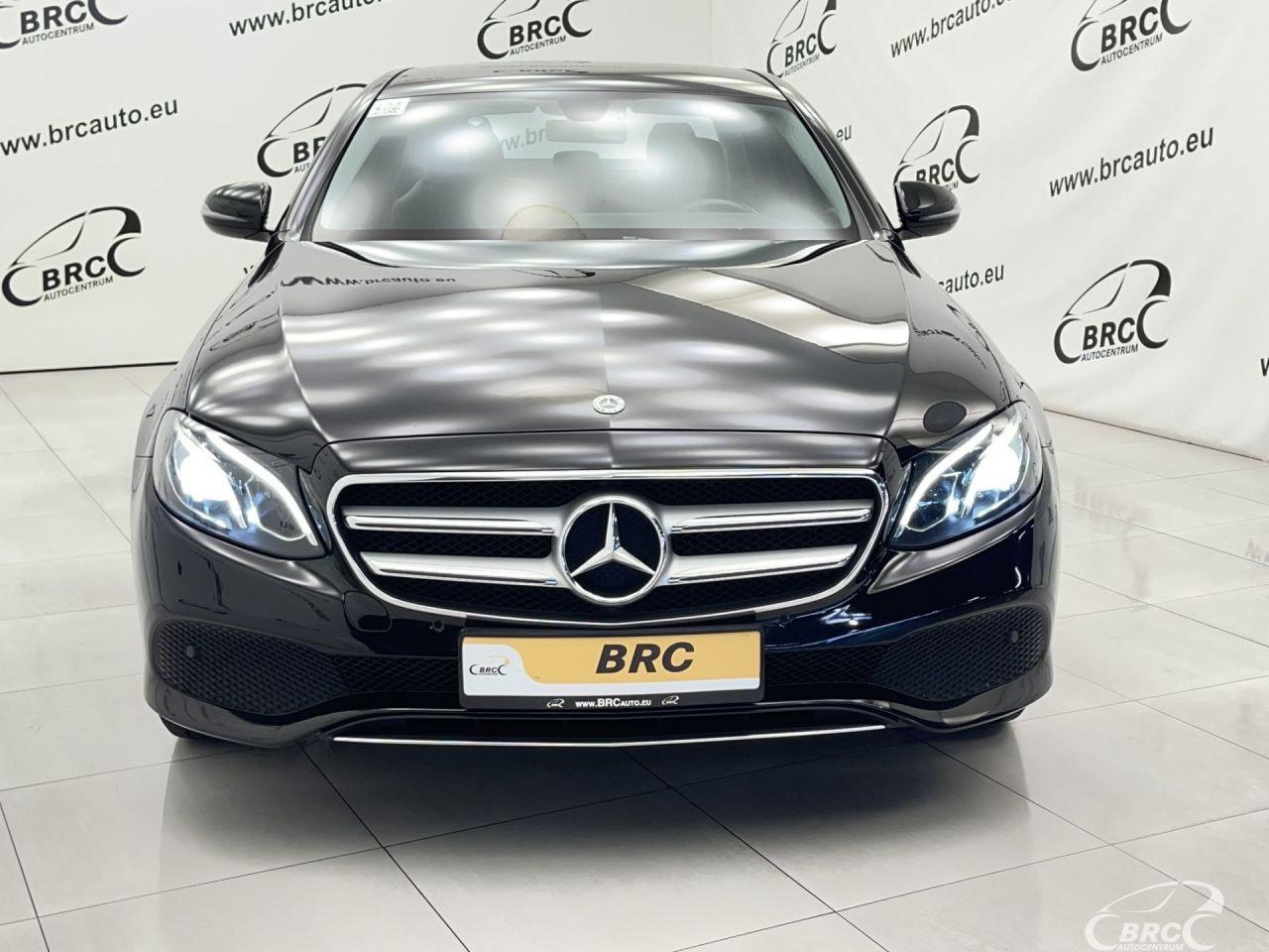 Mercedes-Benz E220 | 47