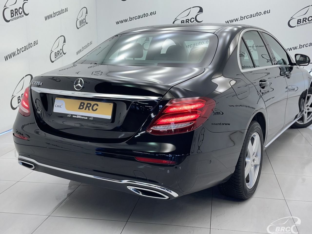 Mercedes-Benz E220 | 46
