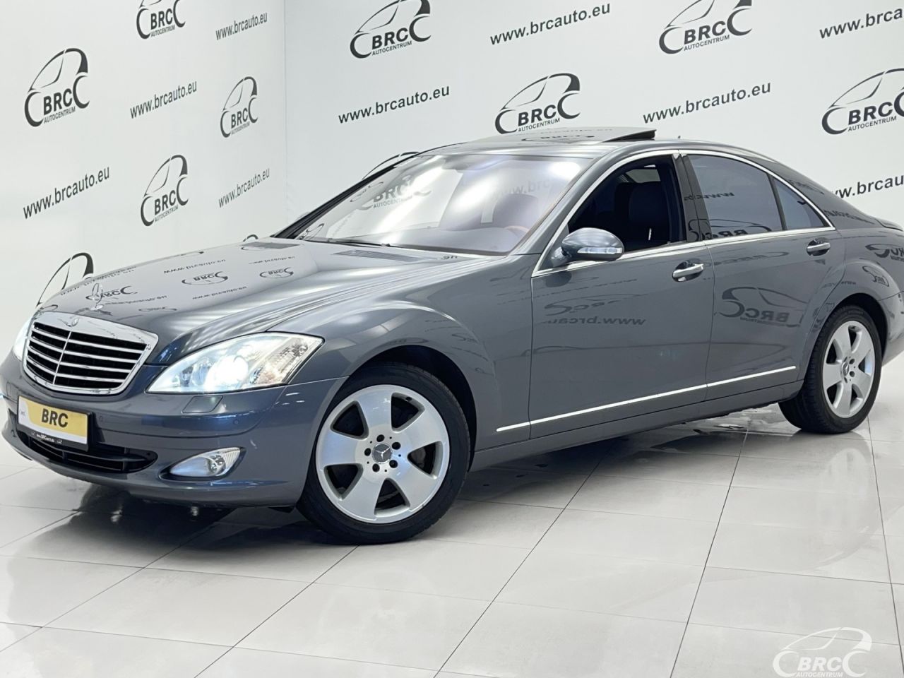 Mercedes-Benz S450, 4.7 l., sedanas