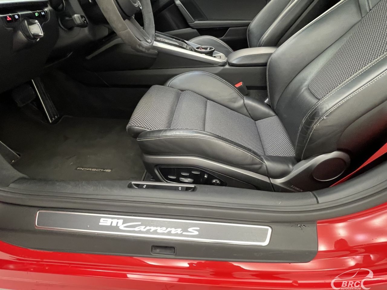 Porsche 911 | 16