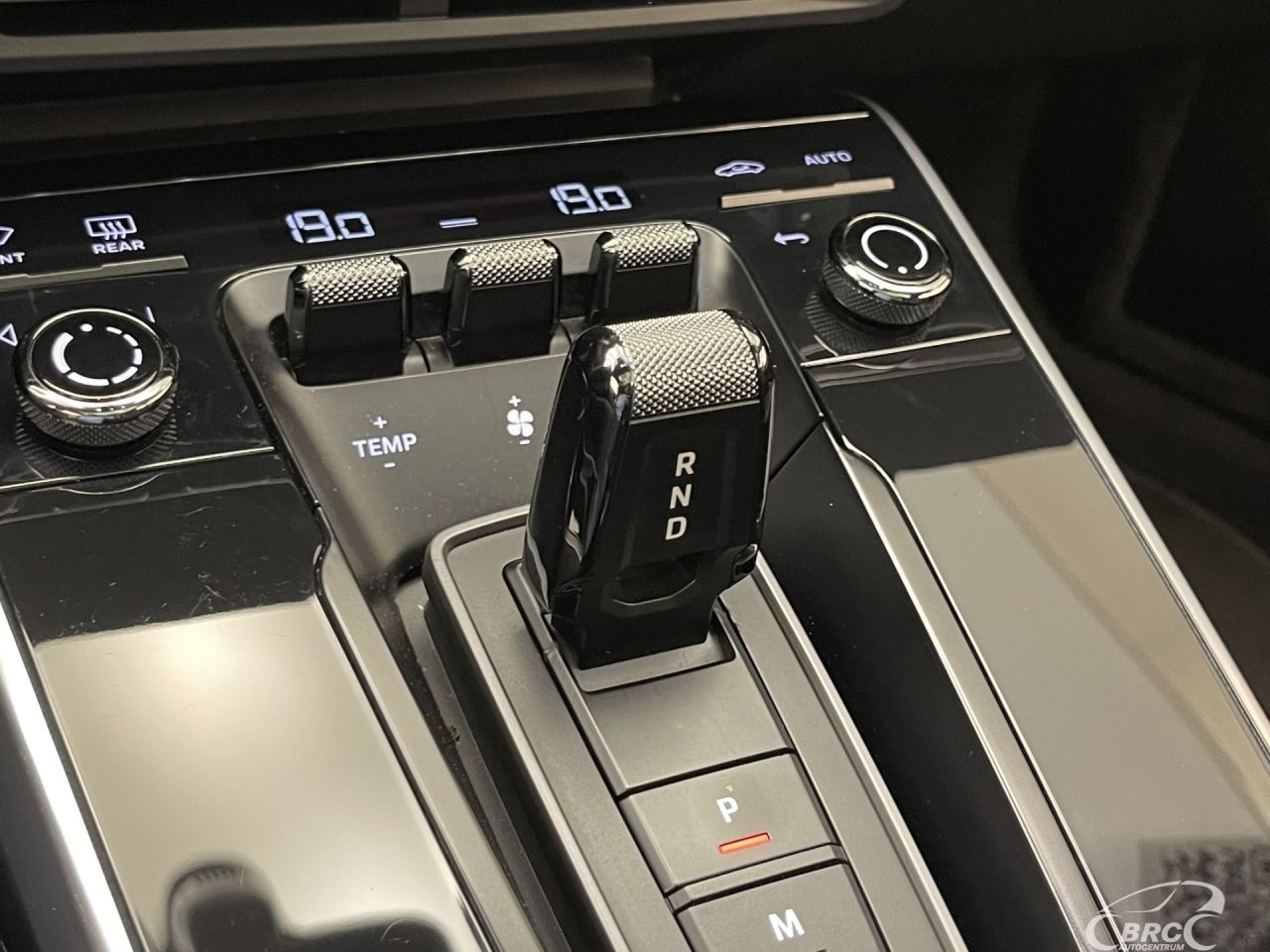 Porsche 911 | 23