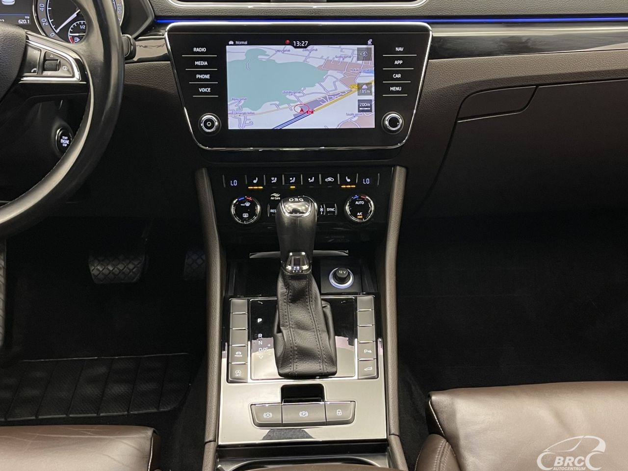 Skoda Superb | 32