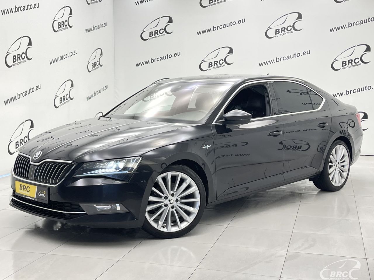 Skoda Superb, 1.8 l., visureigis