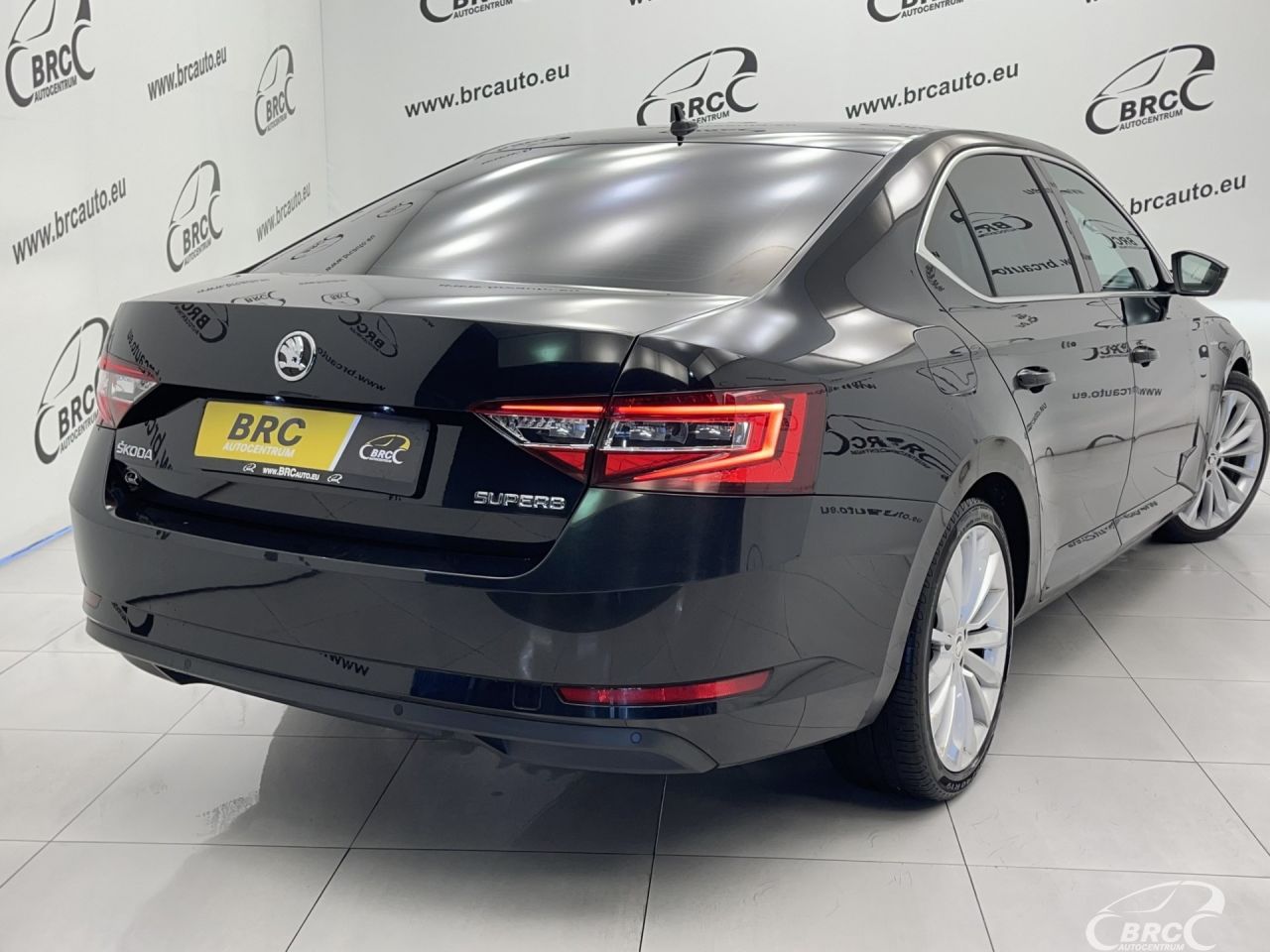 Skoda Superb | 93