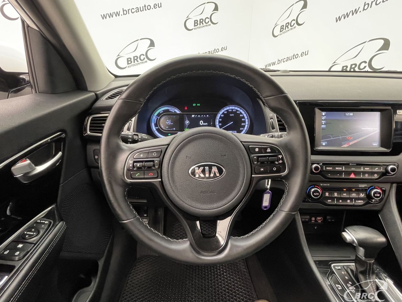 Kia Niro | 28