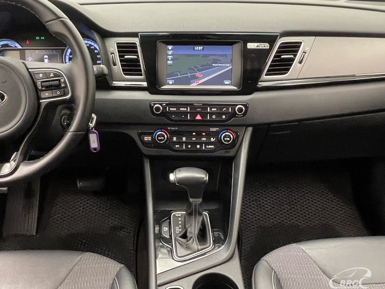 Kia Niro | 14