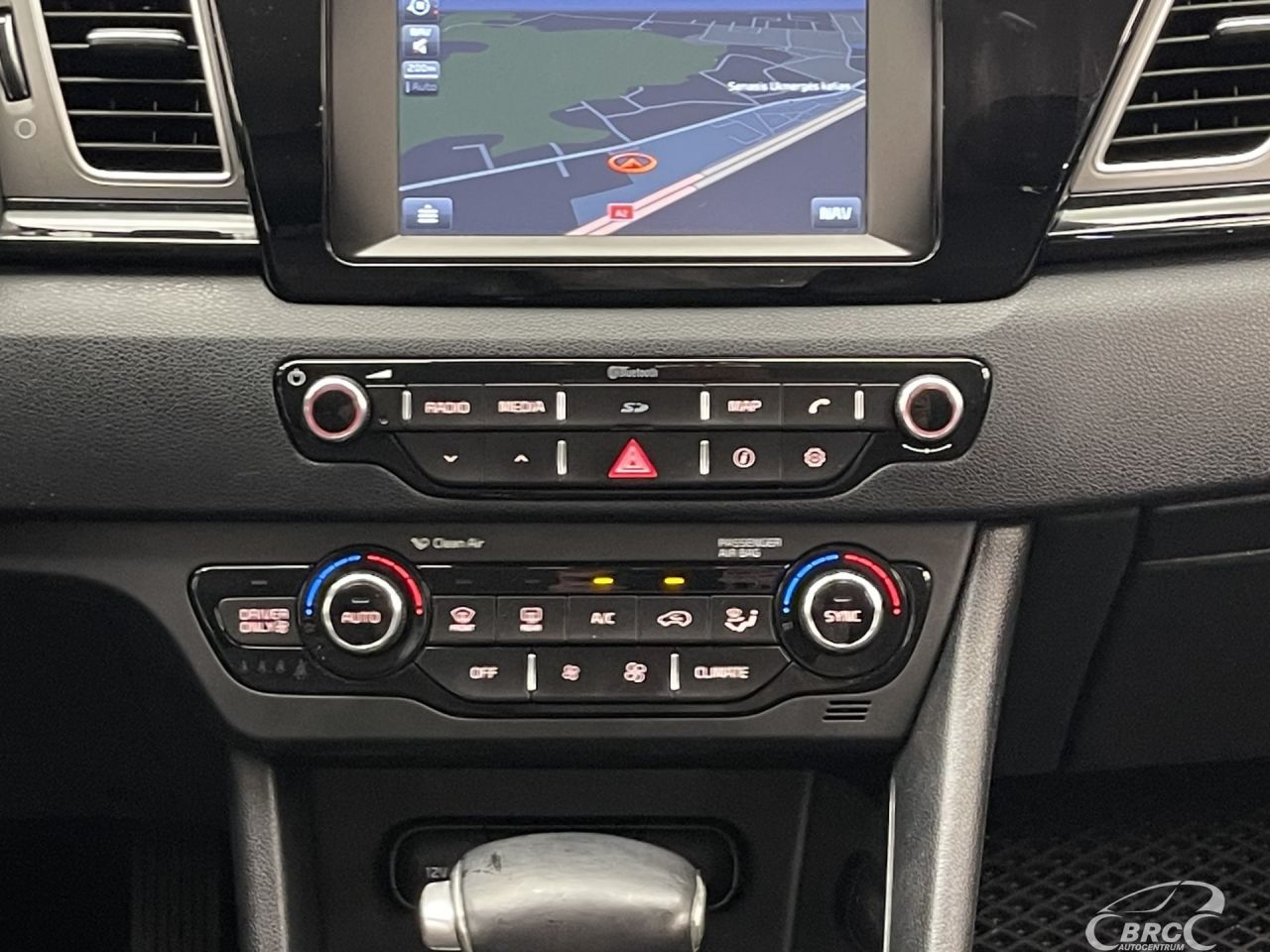 Kia Niro | 15