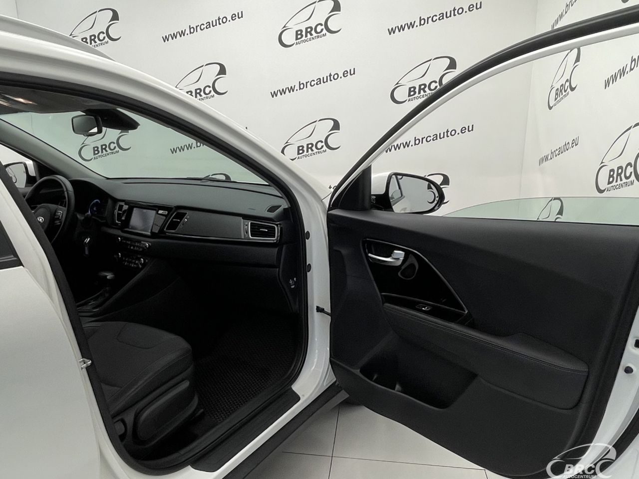 Kia Niro | 7
