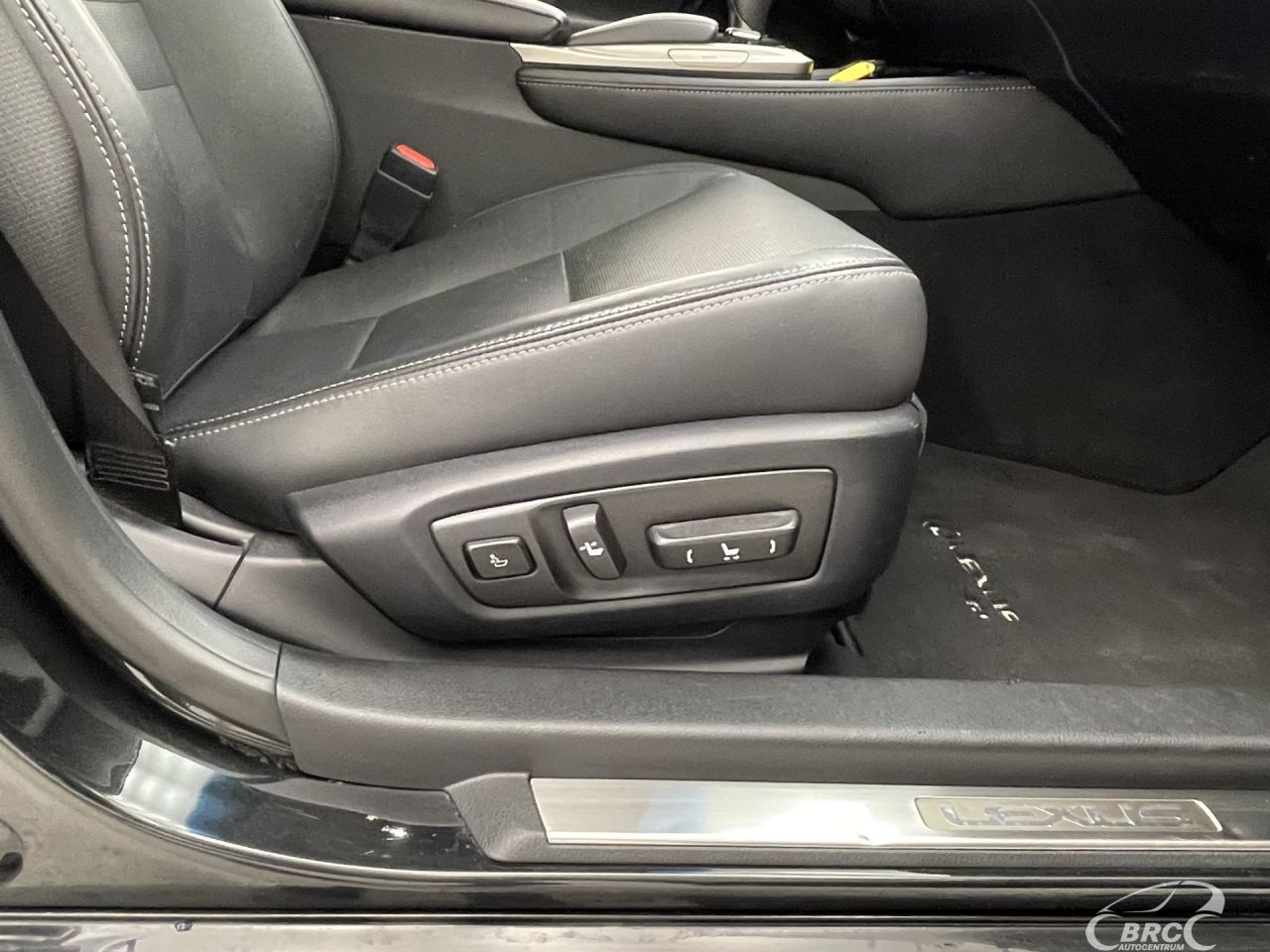 Lexus GS 300h | 5