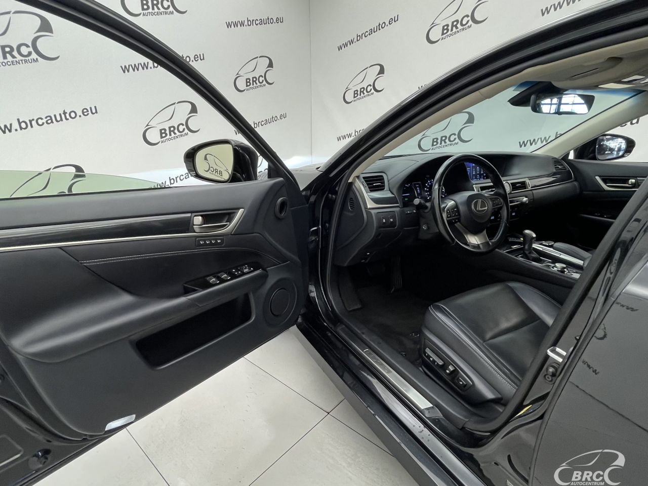 Lexus GS 300h | 17