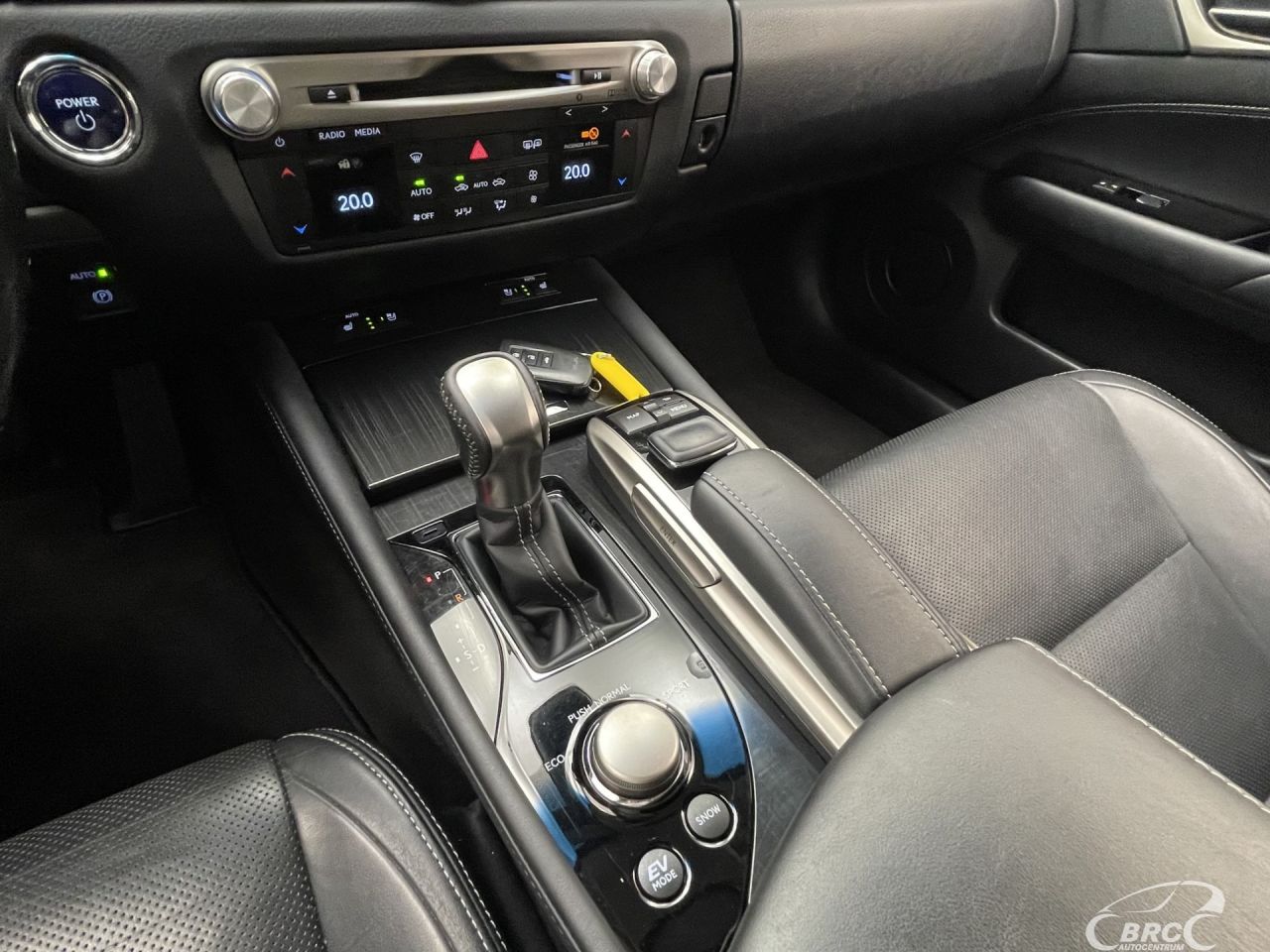 Lexus GS 300h | 24