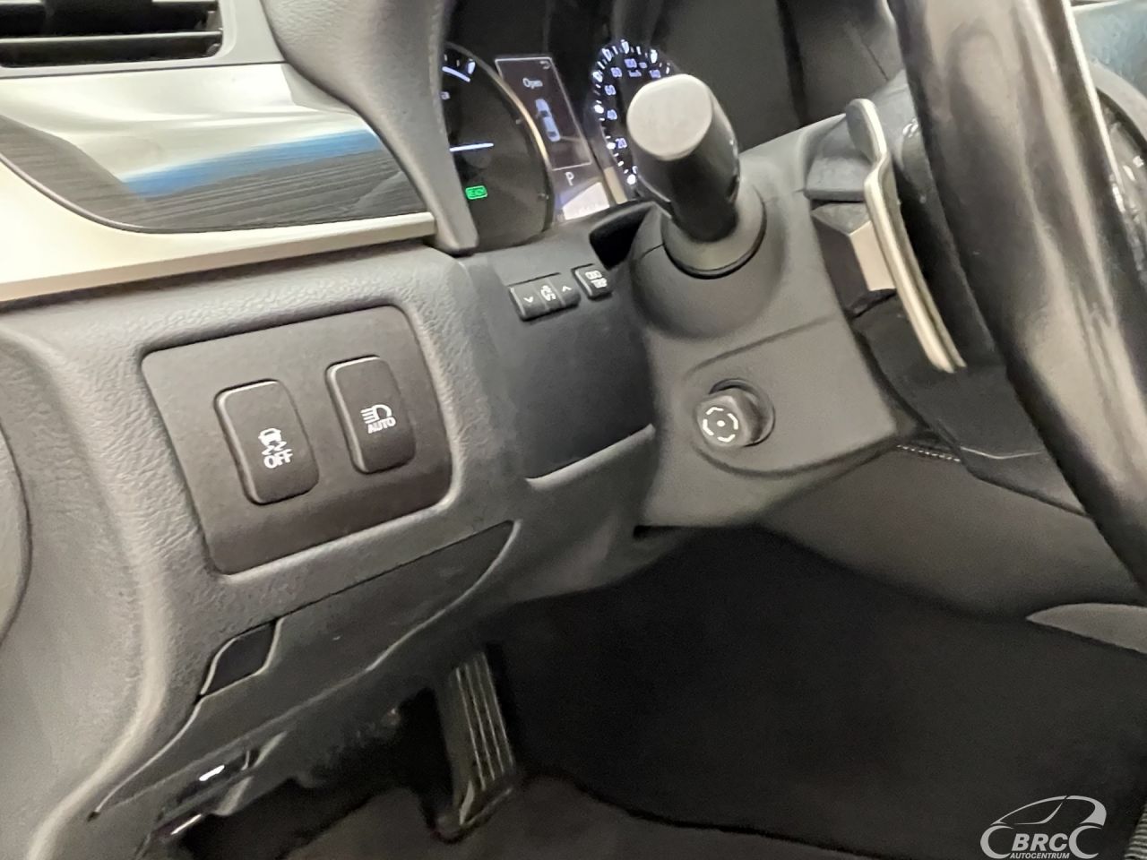 Lexus GS 300h | 23