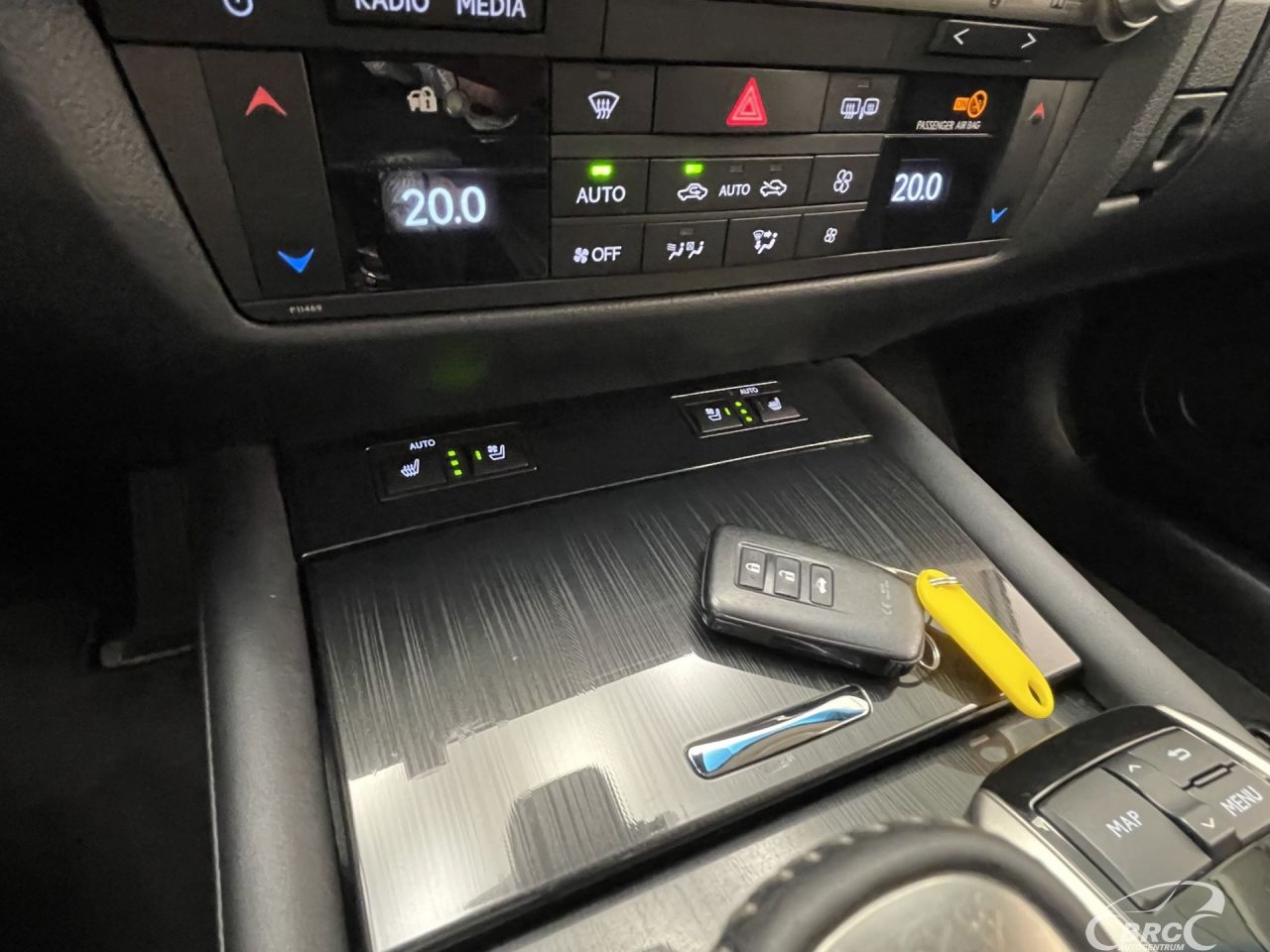 Lexus GS 300h | 26