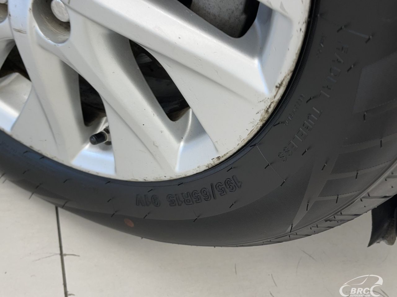 Toyota Prius | 38