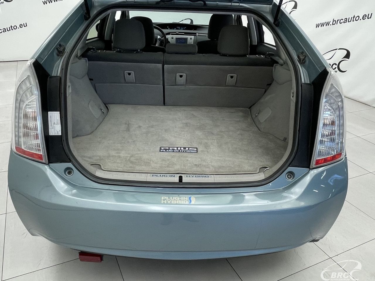 Toyota Prius | 39