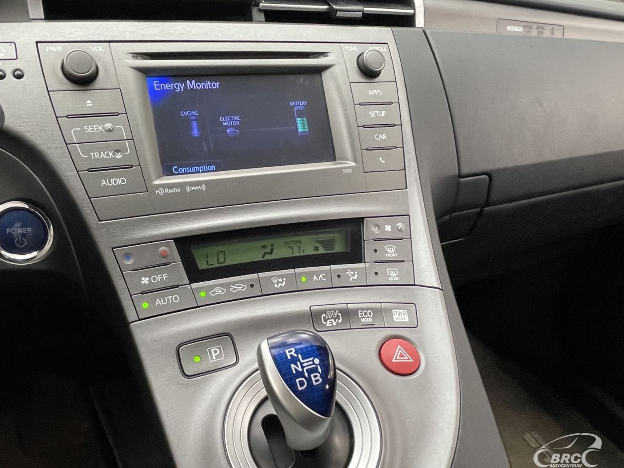 Toyota Prius | 26