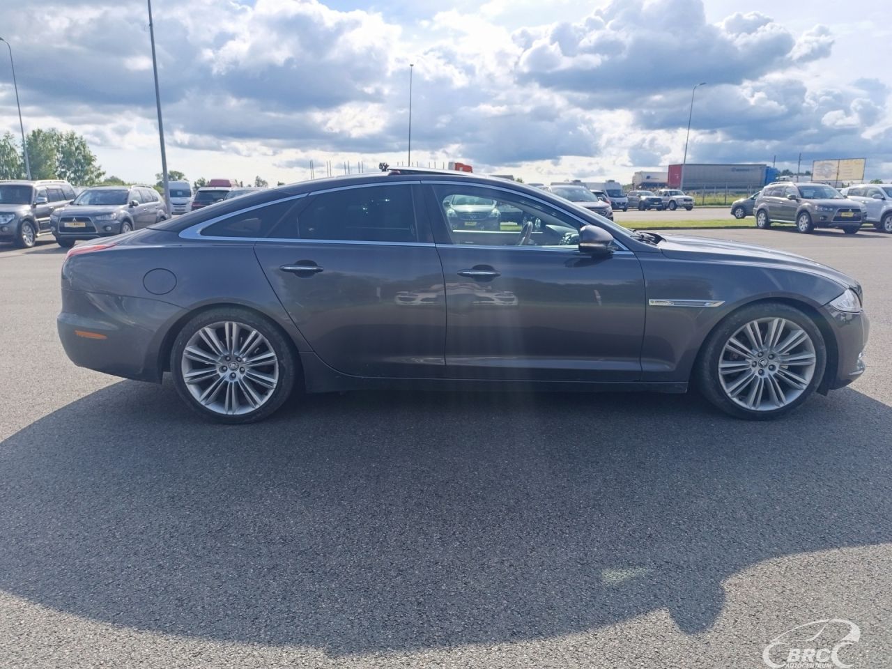 Jaguar XJ | 5