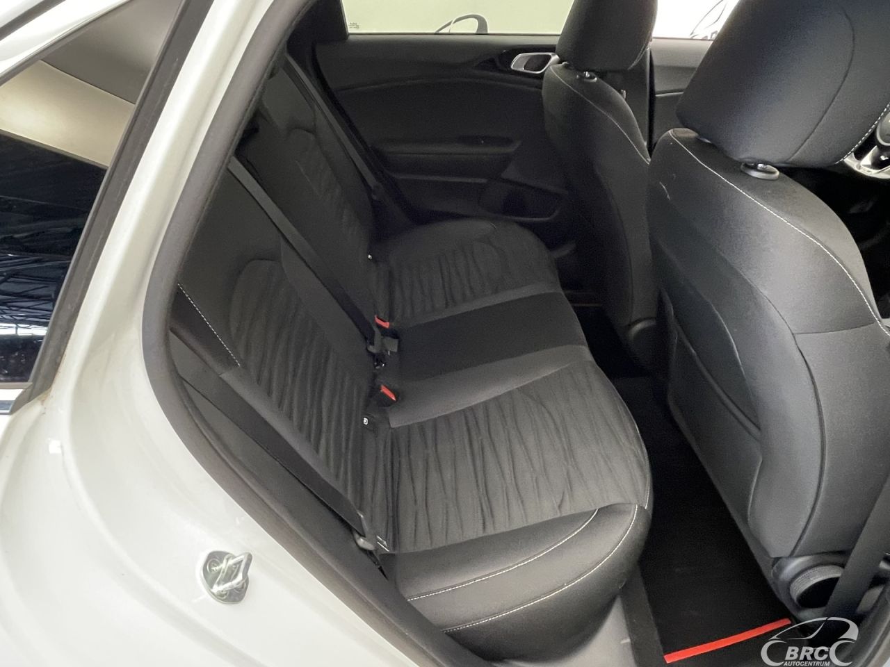 Kia Cee'd | 9