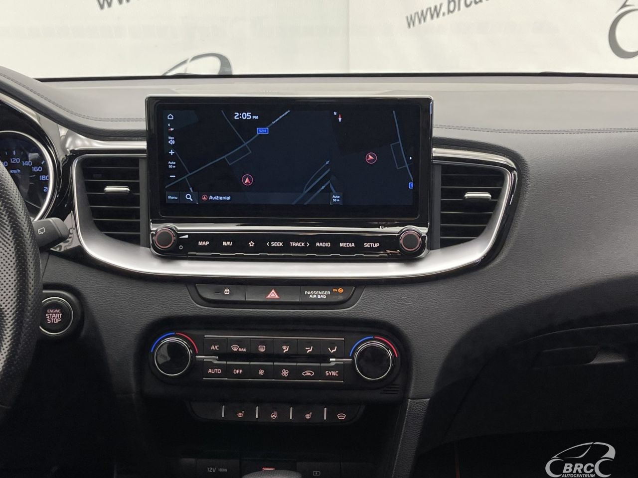 Kia Cee'd | 14