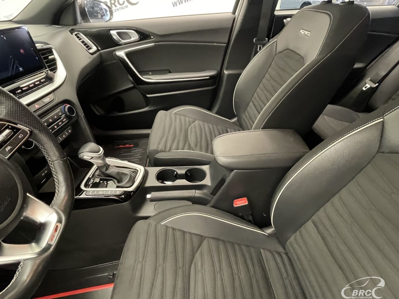 Kia Cee'd | 23