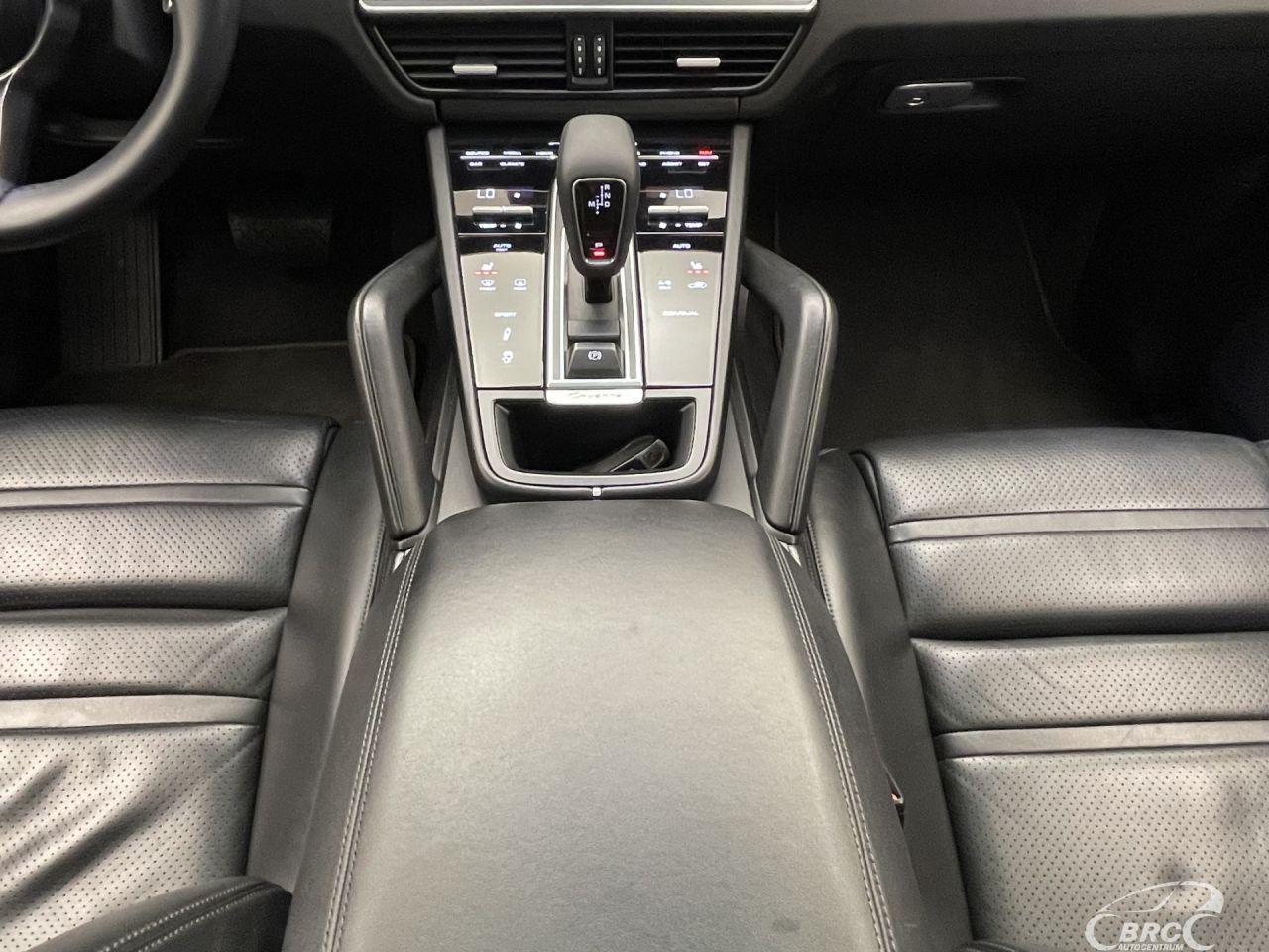 Porsche Cayenne | 17