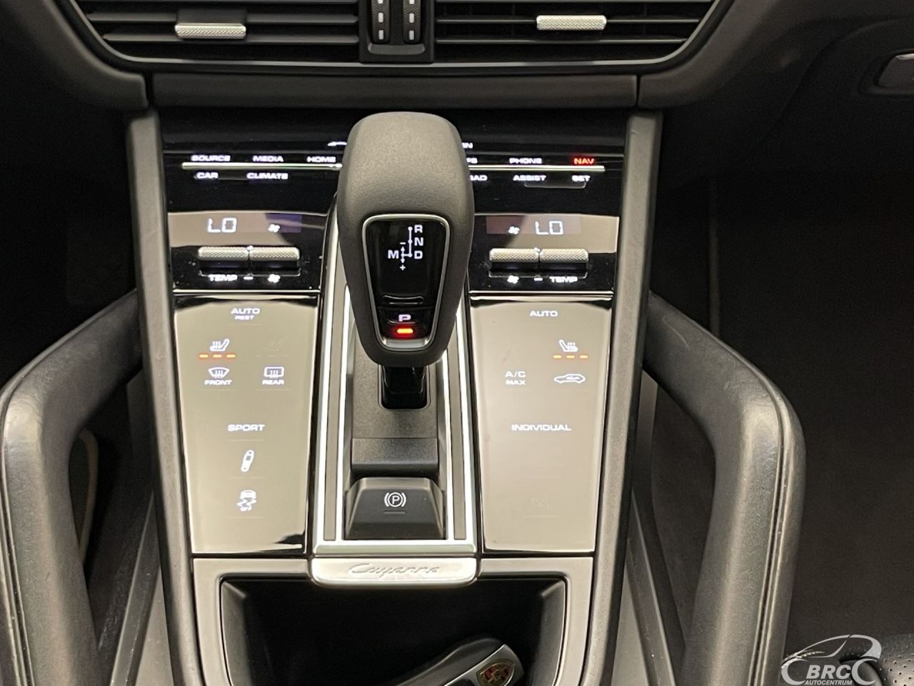 Porsche Cayenne | 16