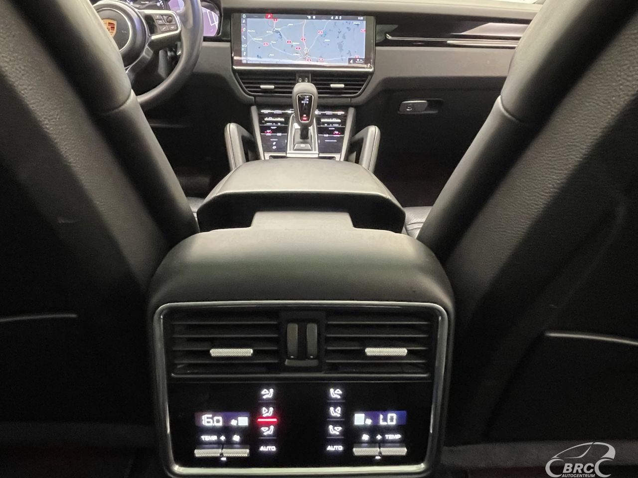 Porsche Cayenne | 12