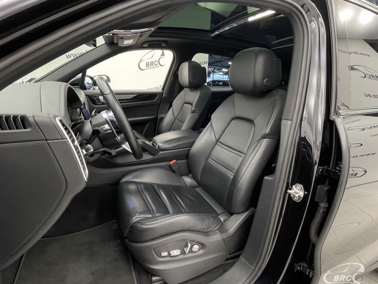 Porsche Cayenne | 22
