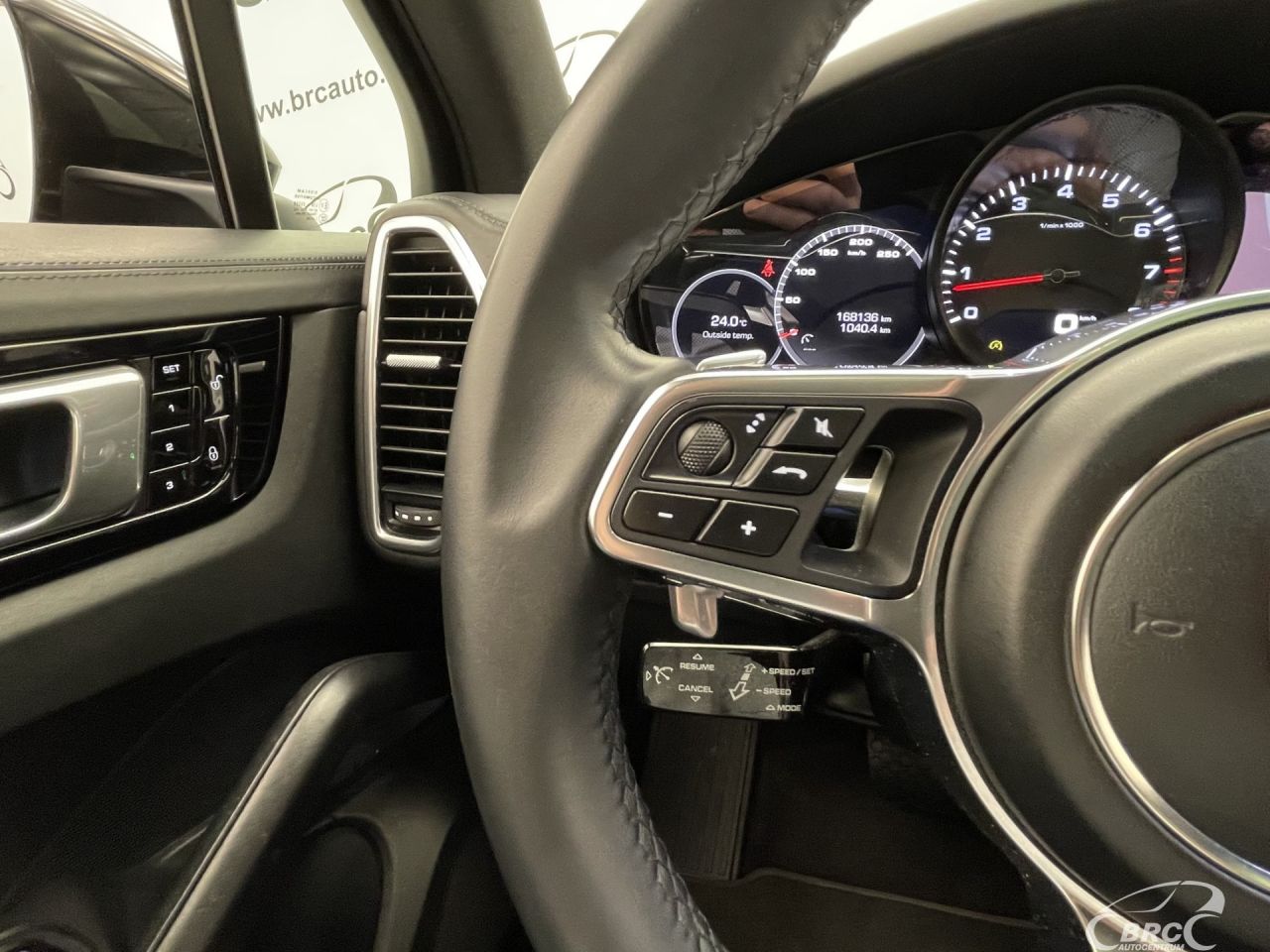 Porsche Cayenne | 29