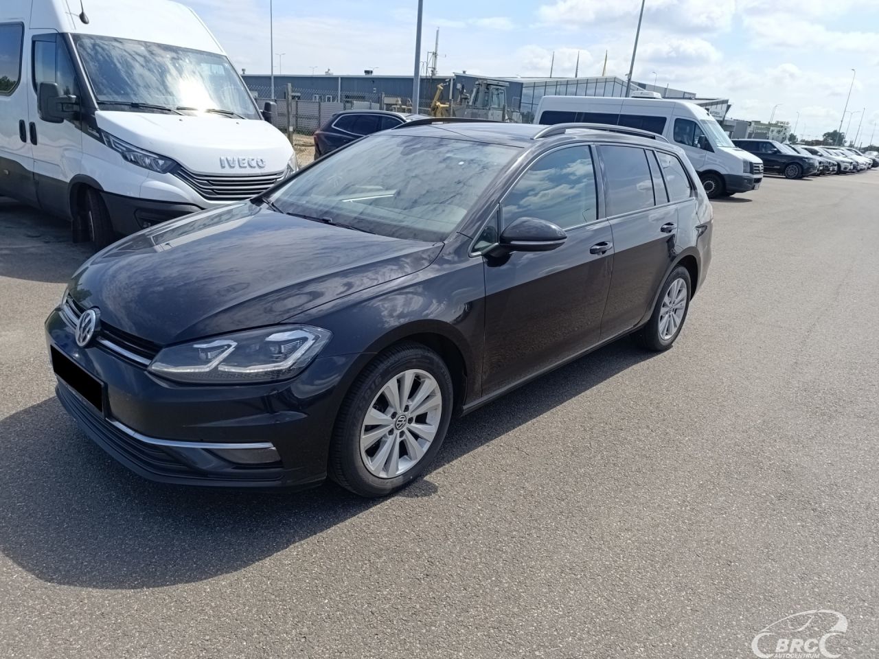 Volkswagen Golf | 3