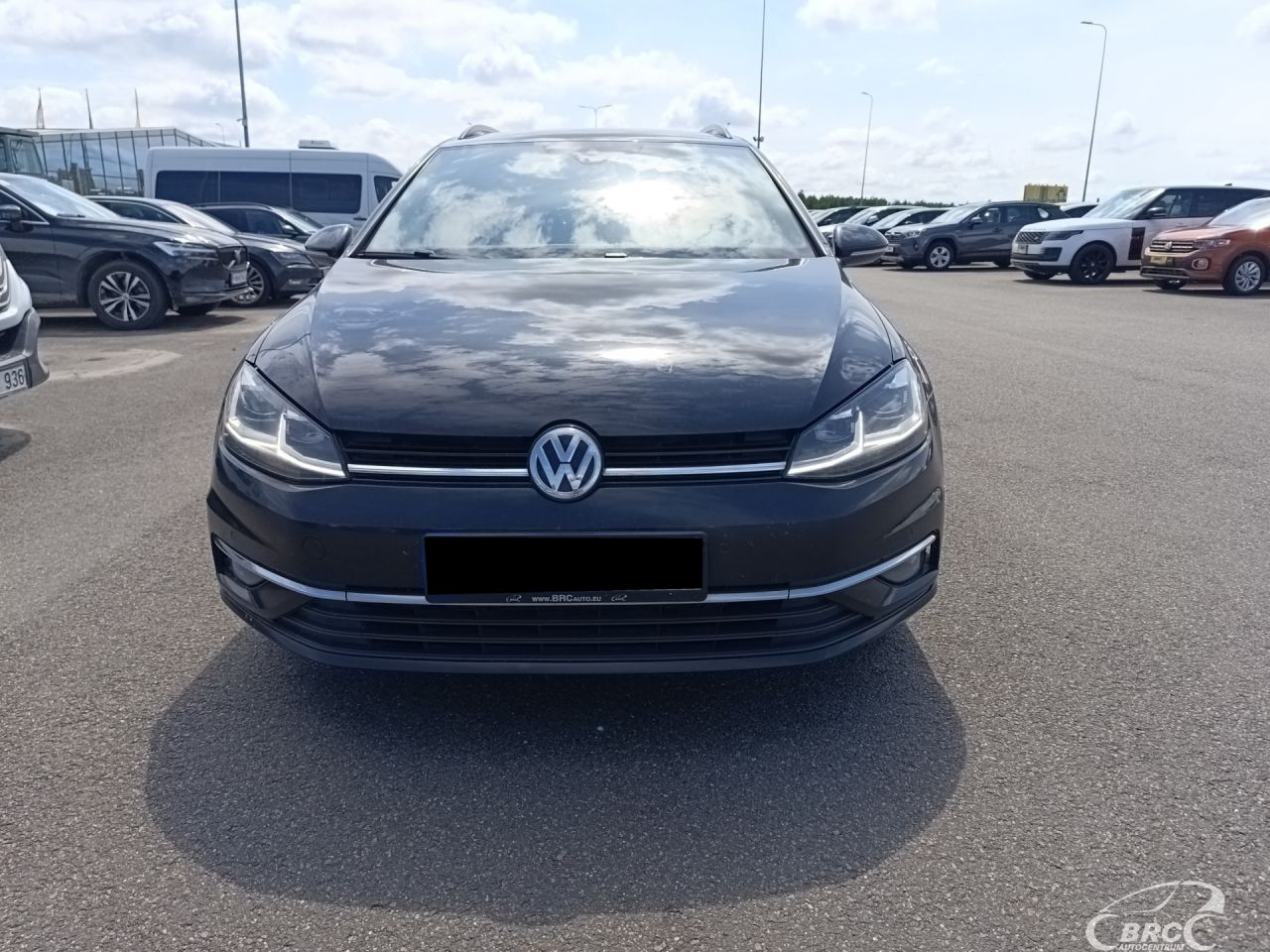 Volkswagen Golf | 9