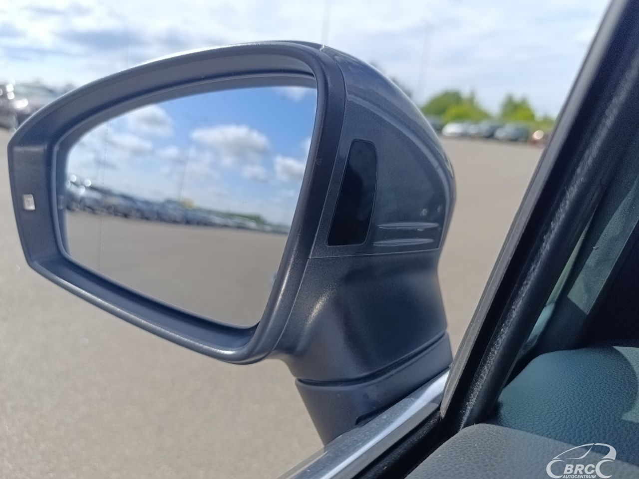 Volkswagen Tiguan | 16