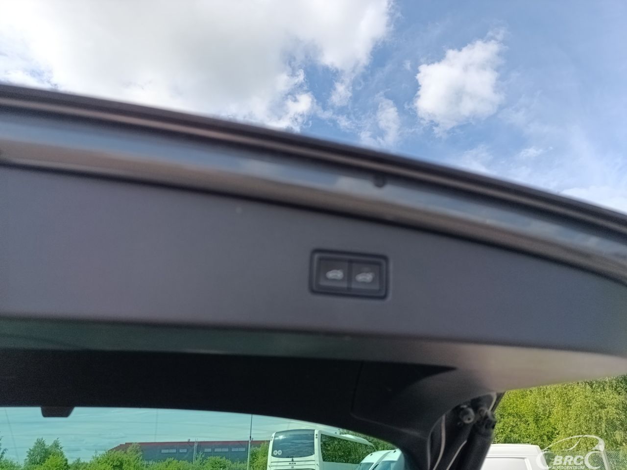 Volkswagen Tiguan | 10