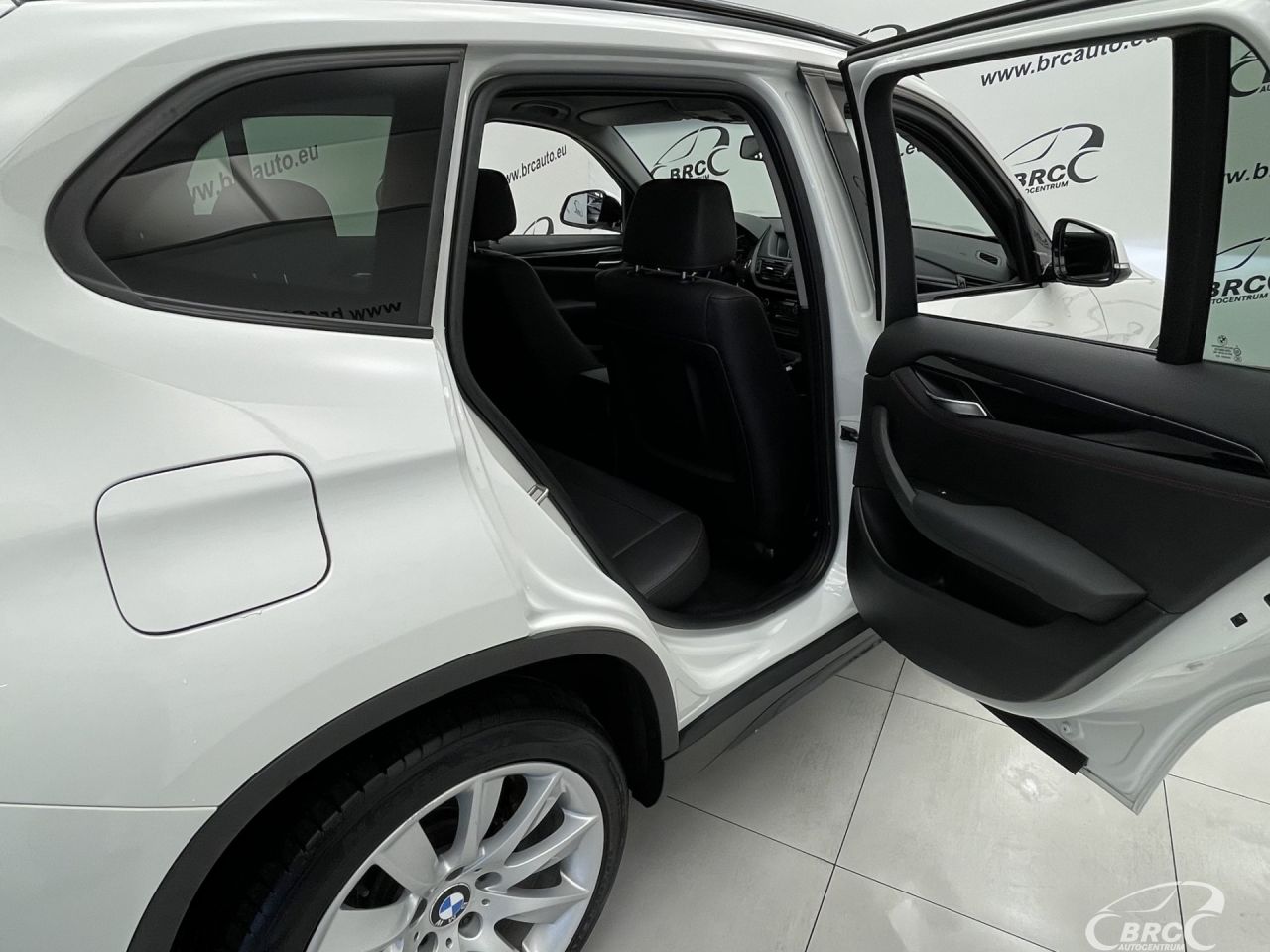 BMW X1 | 11