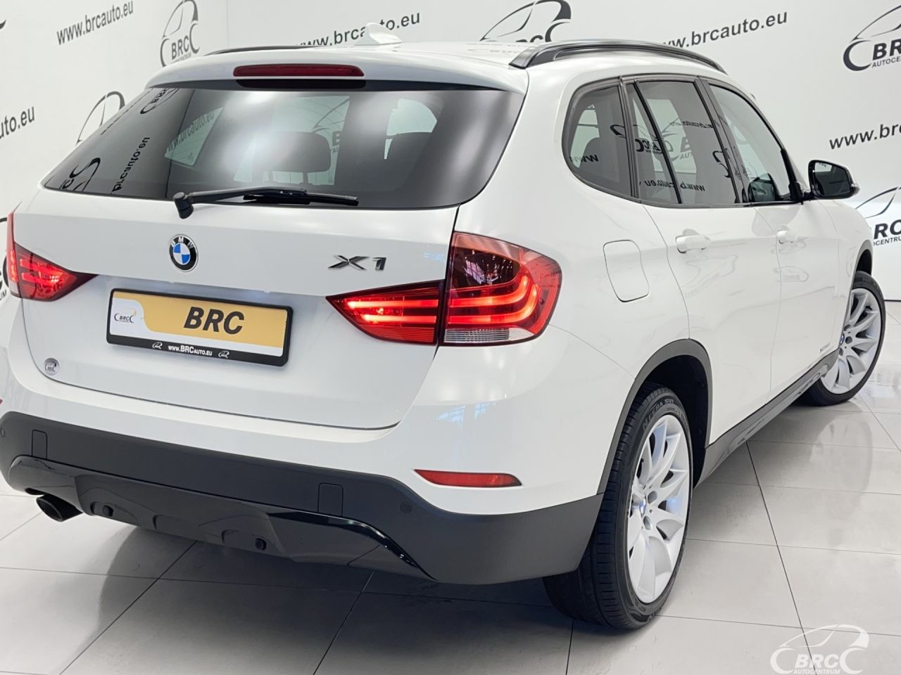 BMW X1 | 48